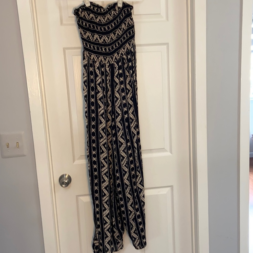 Urban Outfitter Strapless romper